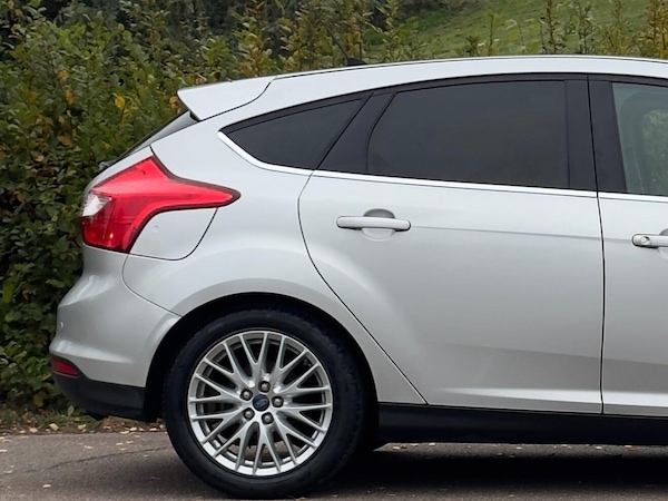 Used Ford Focus 2011 for sale - 76239794: Photo 31