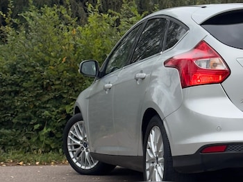 Used Ford Focus 2011 for sale - 76239794: Photo 4