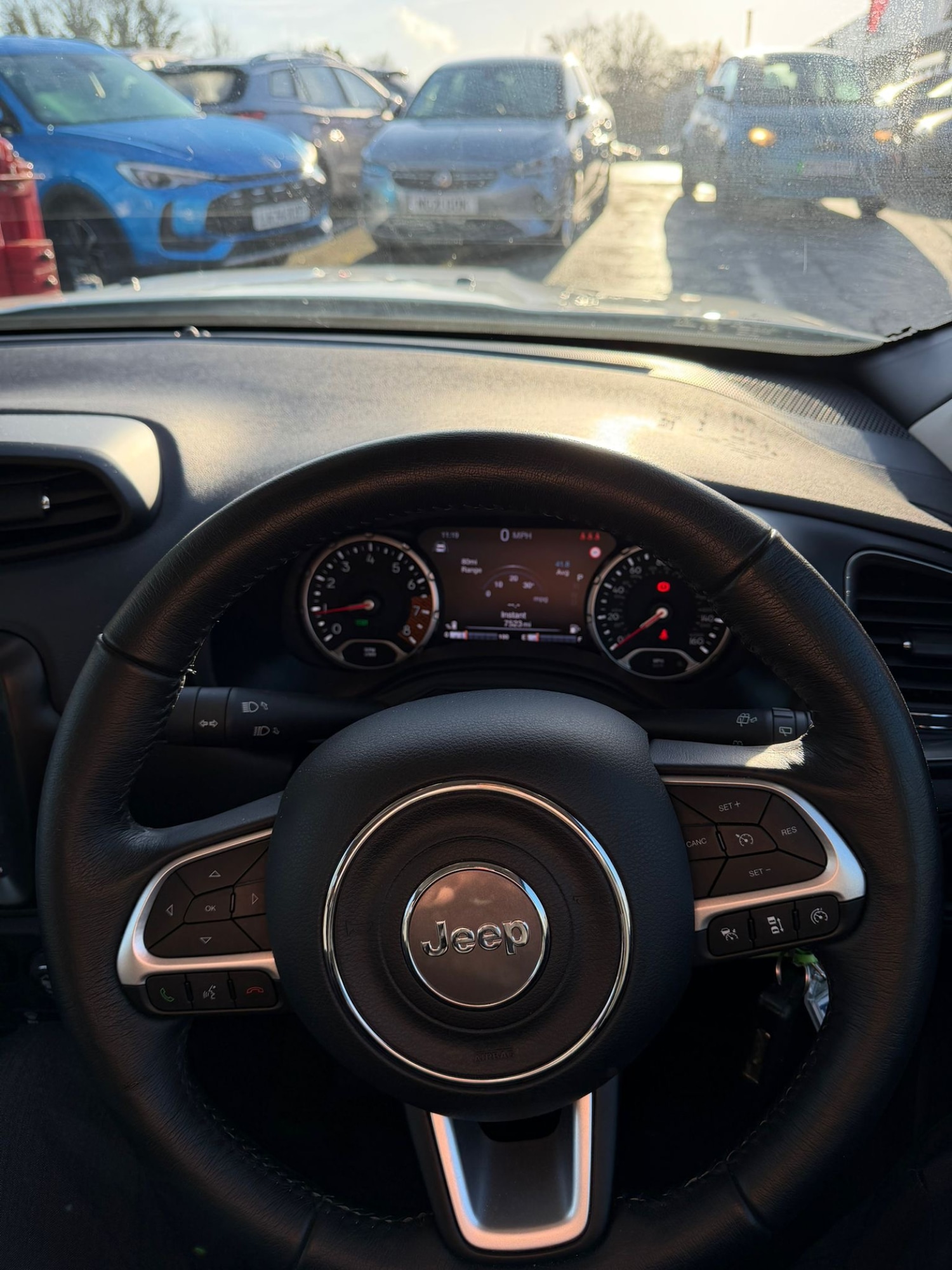 Used Jeep Renegade 2024 for sale - 76901404: Photo 18