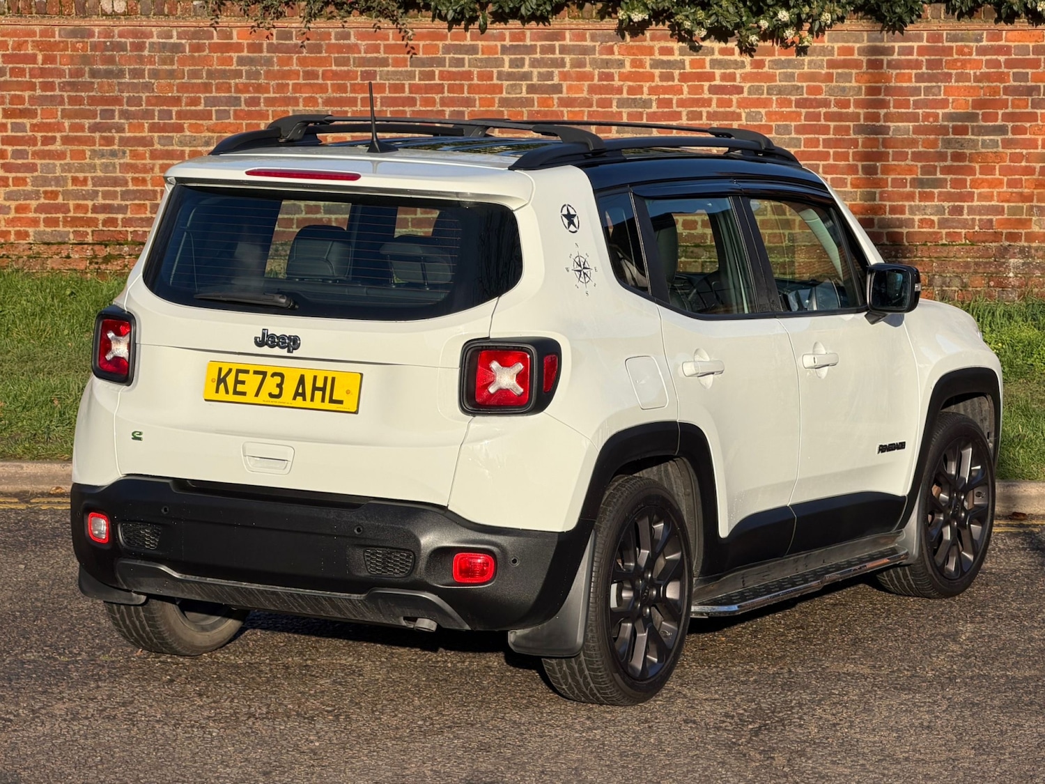 Used Jeep Renegade 2024 for sale - 76901404: Photo 6