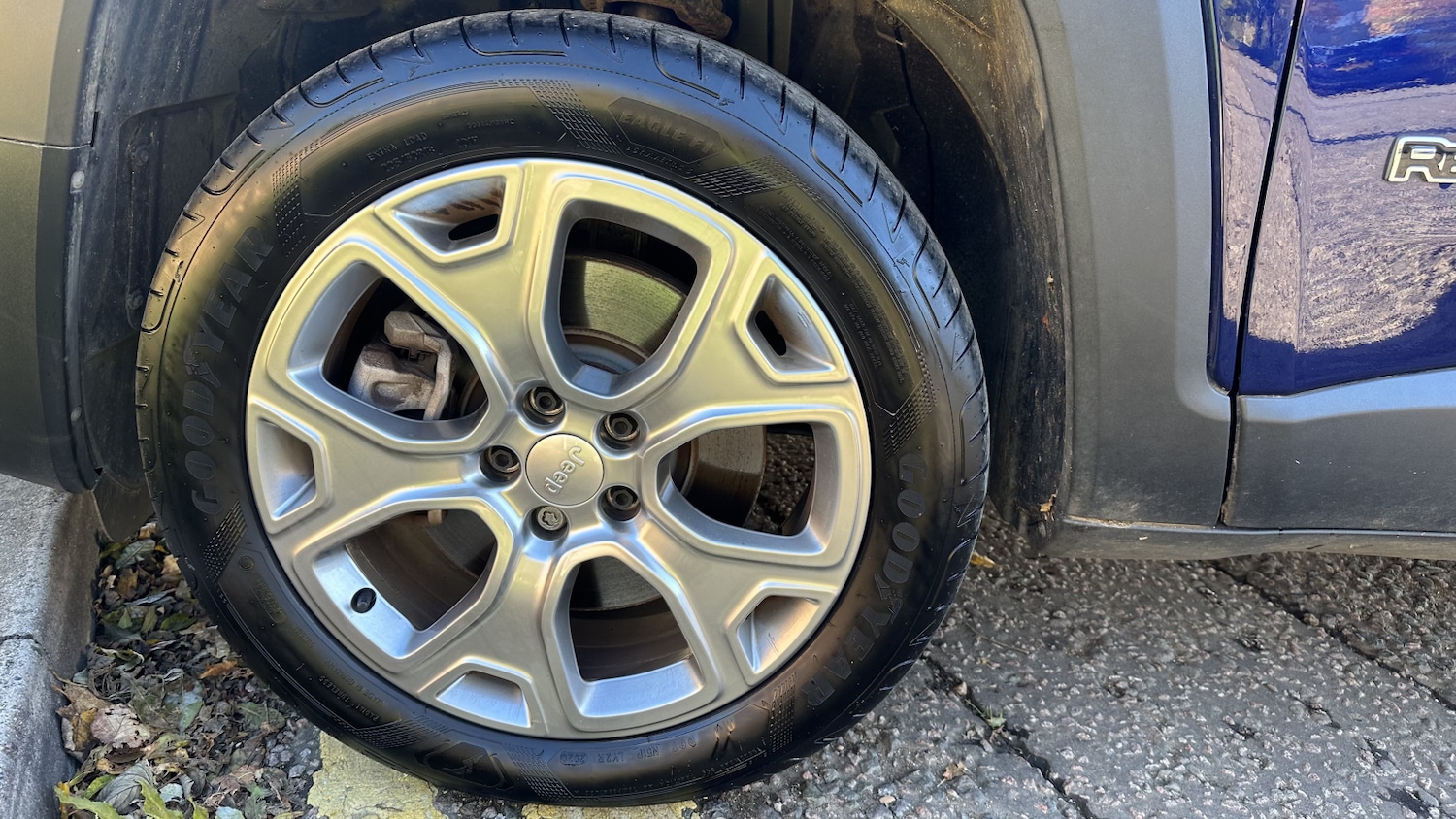 Used Jeep Renegade 2020 for sale - 76870203: Photo 12