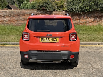 Used Jeep Renegade 2016 for sale - 78542537: Photo