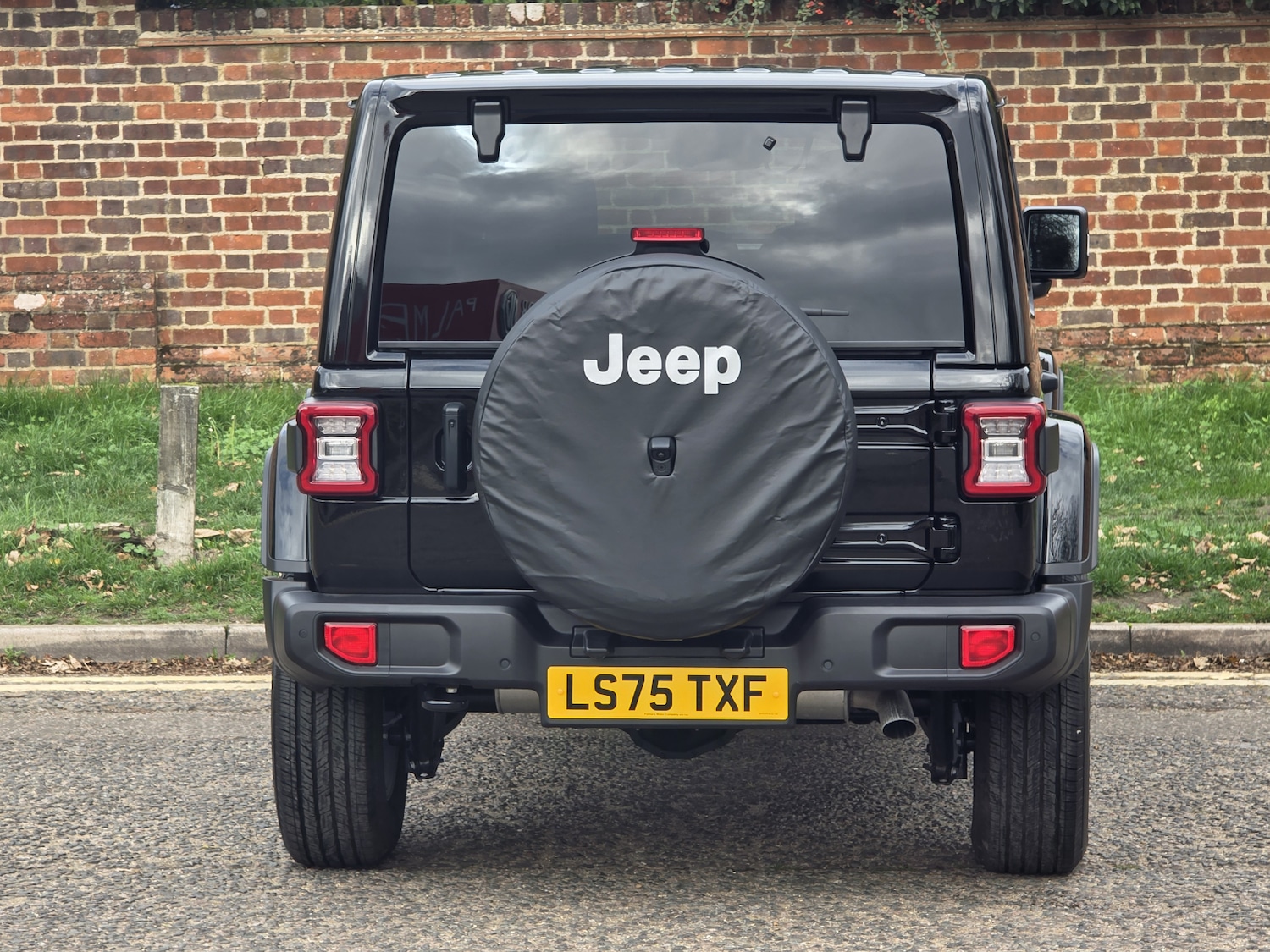 Used Jeep Wrangler 2025 for sale - 76873284: Photo 4