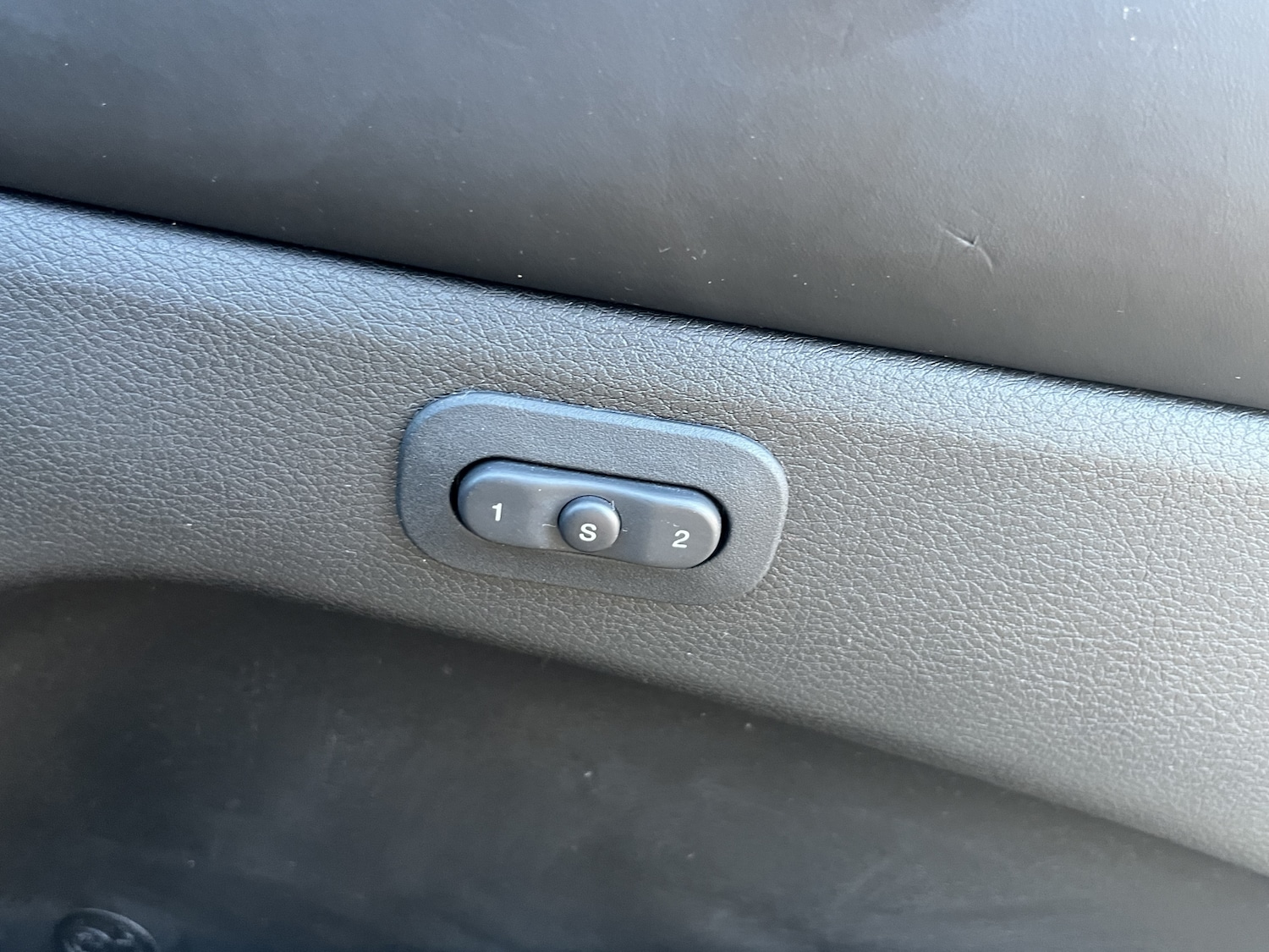 Used Jeep Grand Cherokee 2015 for sale - 76873787: Photo 25