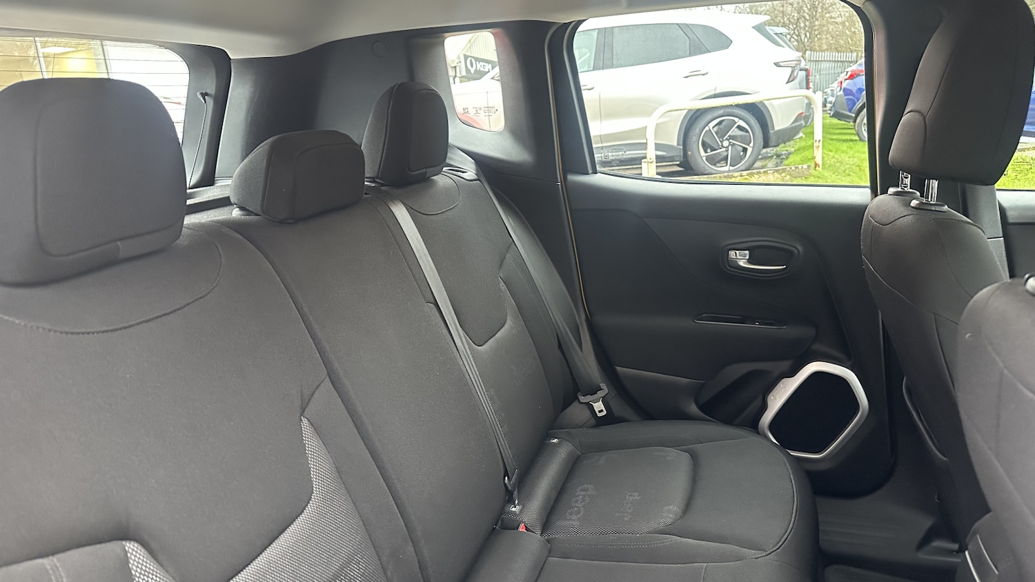 Used Jeep Renegade 2018 for sale - 77098999: Photo 17