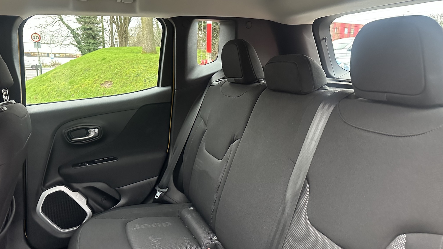 Used Jeep Renegade 2018 for sale - 77098999: Photo 19