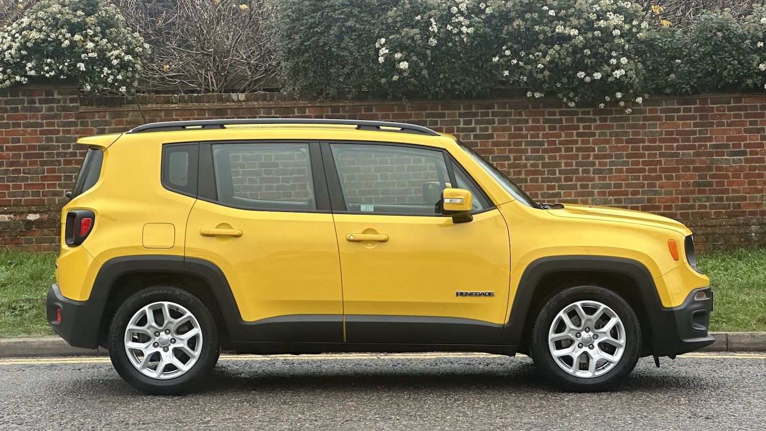 Used Jeep Renegade 2018 for sale - 77098999: Photo 2