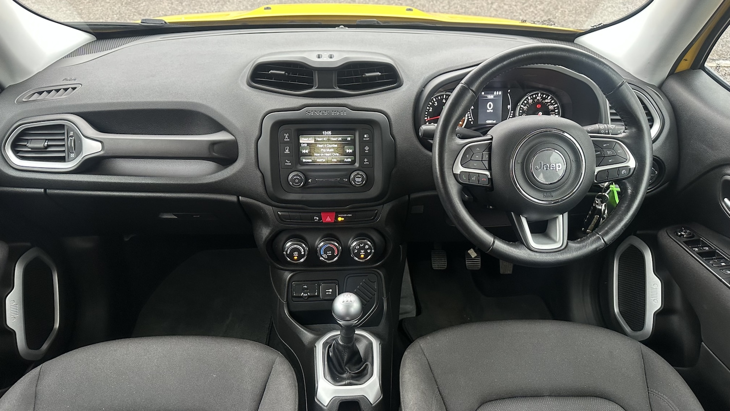 Used Jeep Renegade 2018 for sale - 77098999: Photo 20