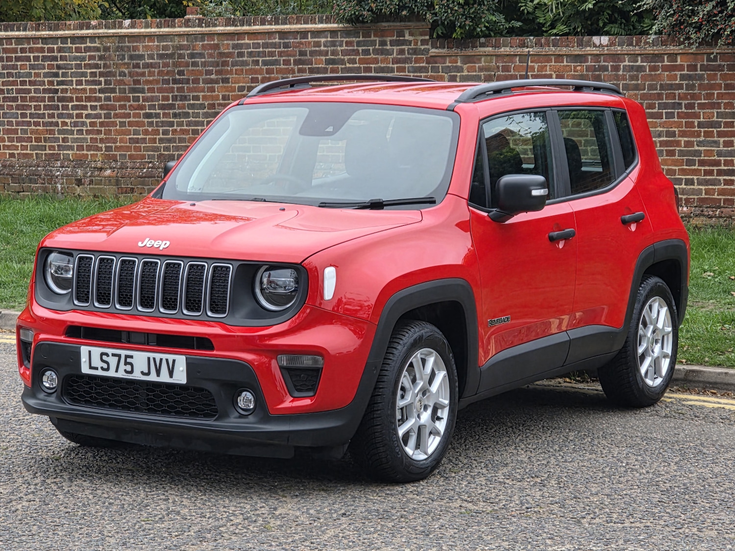 Used Jeep Renegade 2025 for sale - 76146004: Photo 3