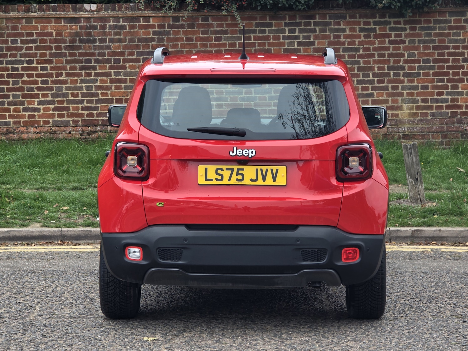 Used Jeep Renegade 2025 for sale - 76146004: Photo 7