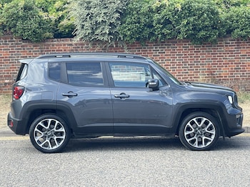 Used Jeep Renegade 2023 for sale - 78773691: Photo