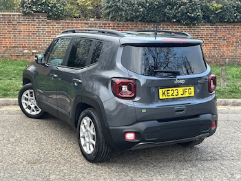 Used Jeep Renegade 2023 for sale - 76442114: Photo