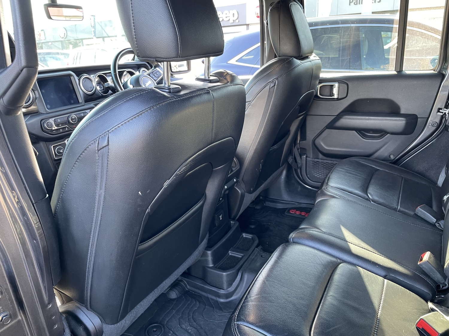 Used Jeep Wrangler 2020 for sale - 77673772: Photo 15