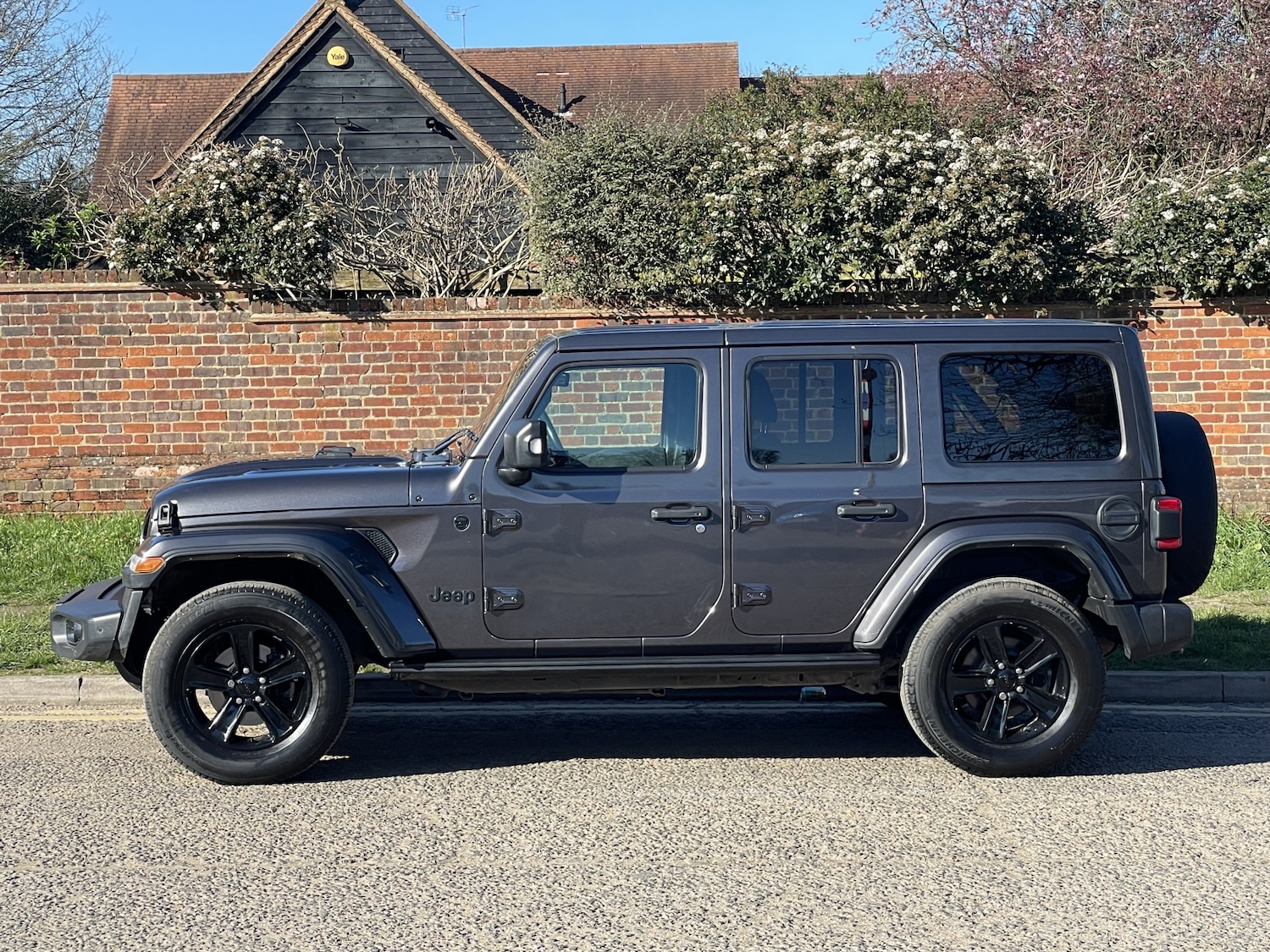 Used Jeep Wrangler 2020 for sale - 77673772: Photo 4