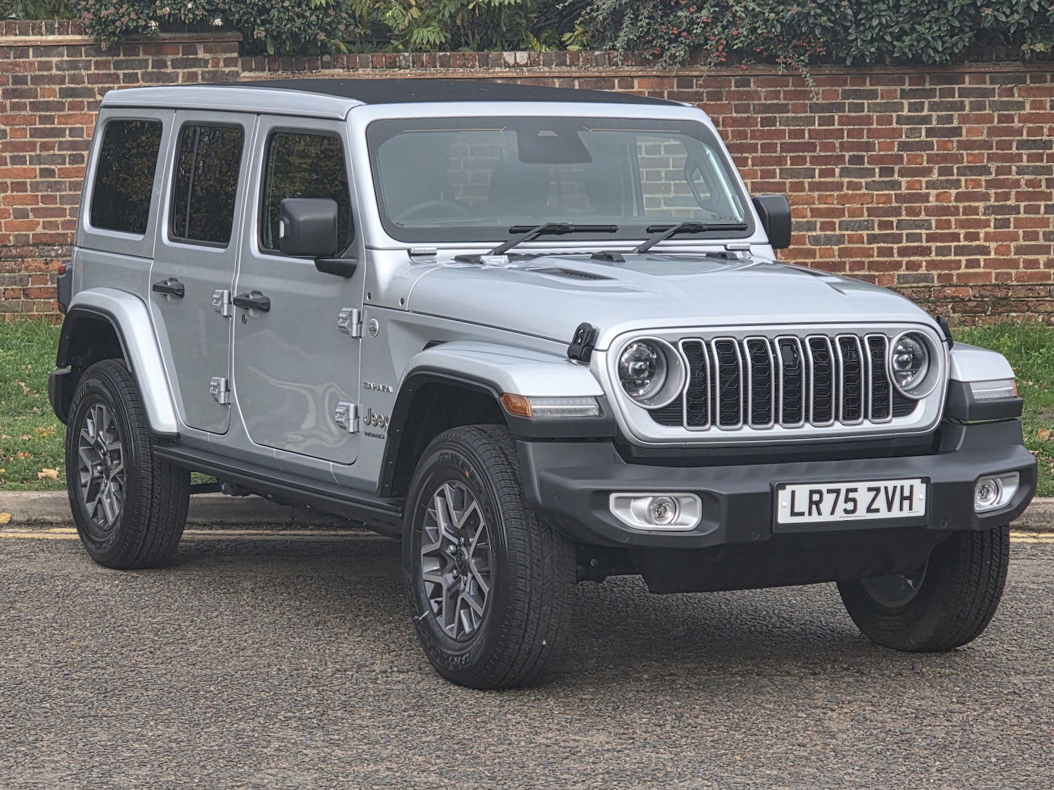 Used Jeep Wrangler 2025 for sale - 76479868: Photo 1