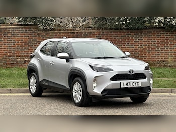 Used Toyota Yaris Cross 2021 for sale - 77634645: Photo