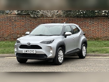 Used Toyota Yaris Cross 2021 for sale - 77634645: Photo