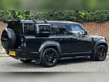 Used Land Rover Defender 2023 for sale - 75537328: Photo