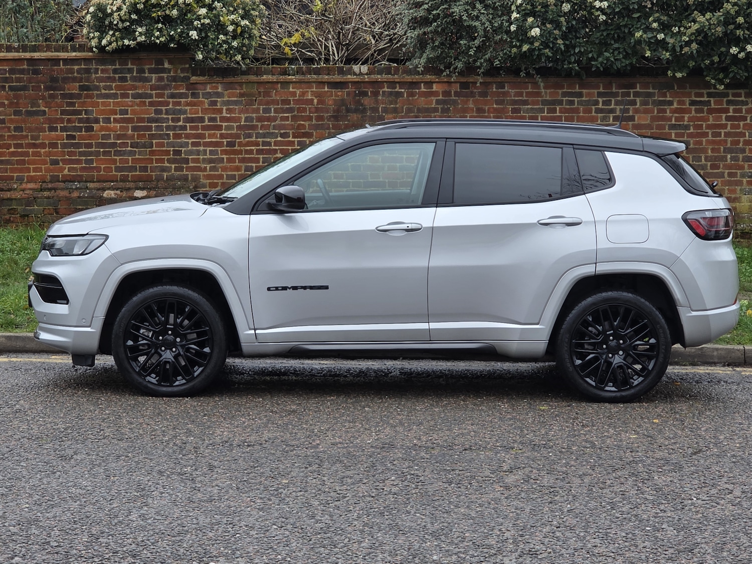 Used Jeep Compass 2023 for sale - 76874856: Photo 11