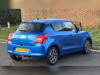 Used Suzuki Swift 2023 for sale - 77160726: Photo