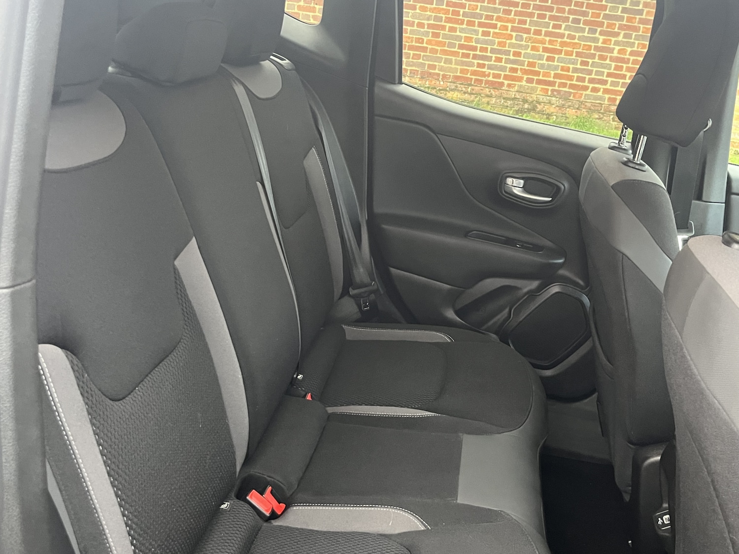 Used Jeep Renegade 2023 for sale - 76873557: Photo 15