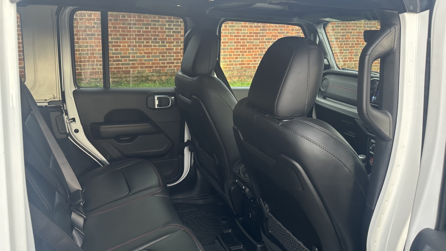 Used Jeep Wrangler 2024 for sale - 76872371: Photo 18