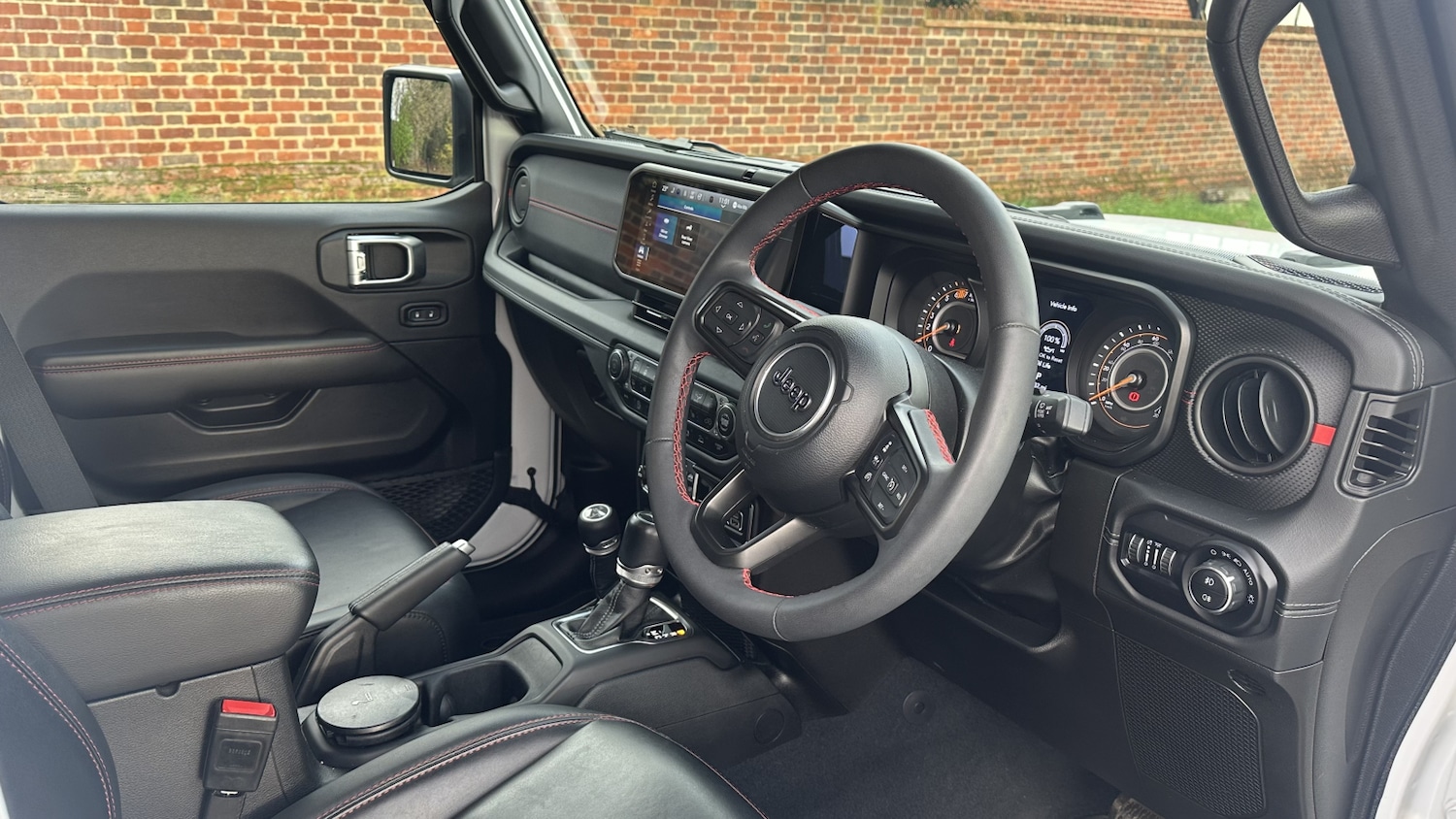 Used Jeep Wrangler 2024 for sale - 76872371: Photo 21