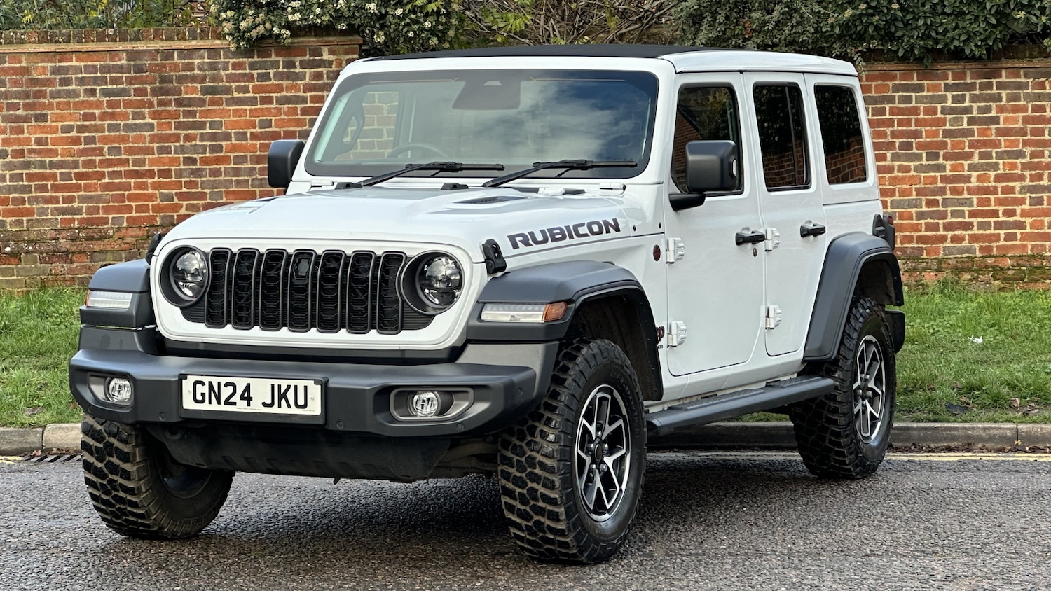 Used Jeep Wrangler 2024 for sale - 76872371: Photo 4