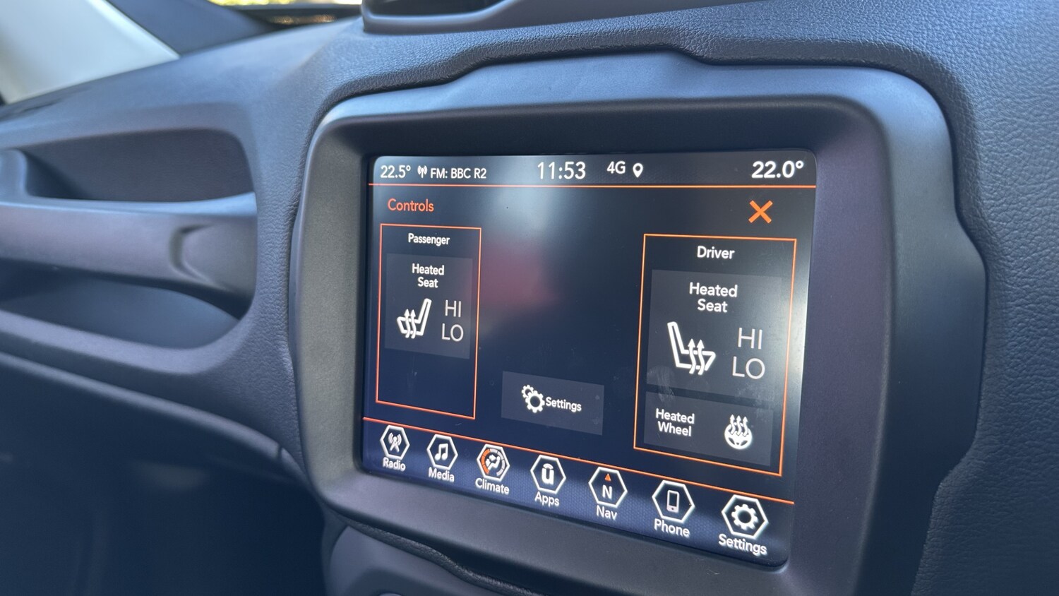 Used Jeep Renegade 2020 for sale - 76321942: Photo 23