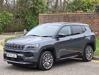 Used Jeep Compass 2024 for sale - 77959998: Photo