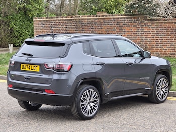 Used Jeep Compass 2024 for sale - 77959998: Photo