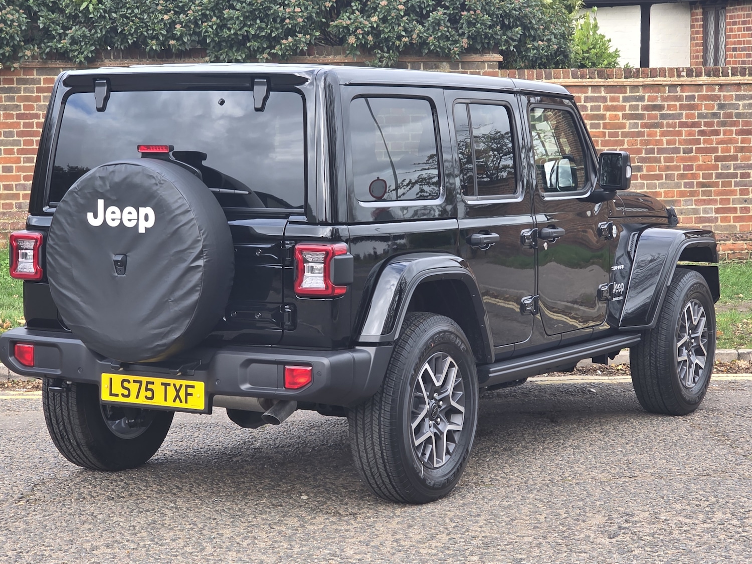 Used Jeep Wrangler 2025 for sale - 76475045: Photo 3