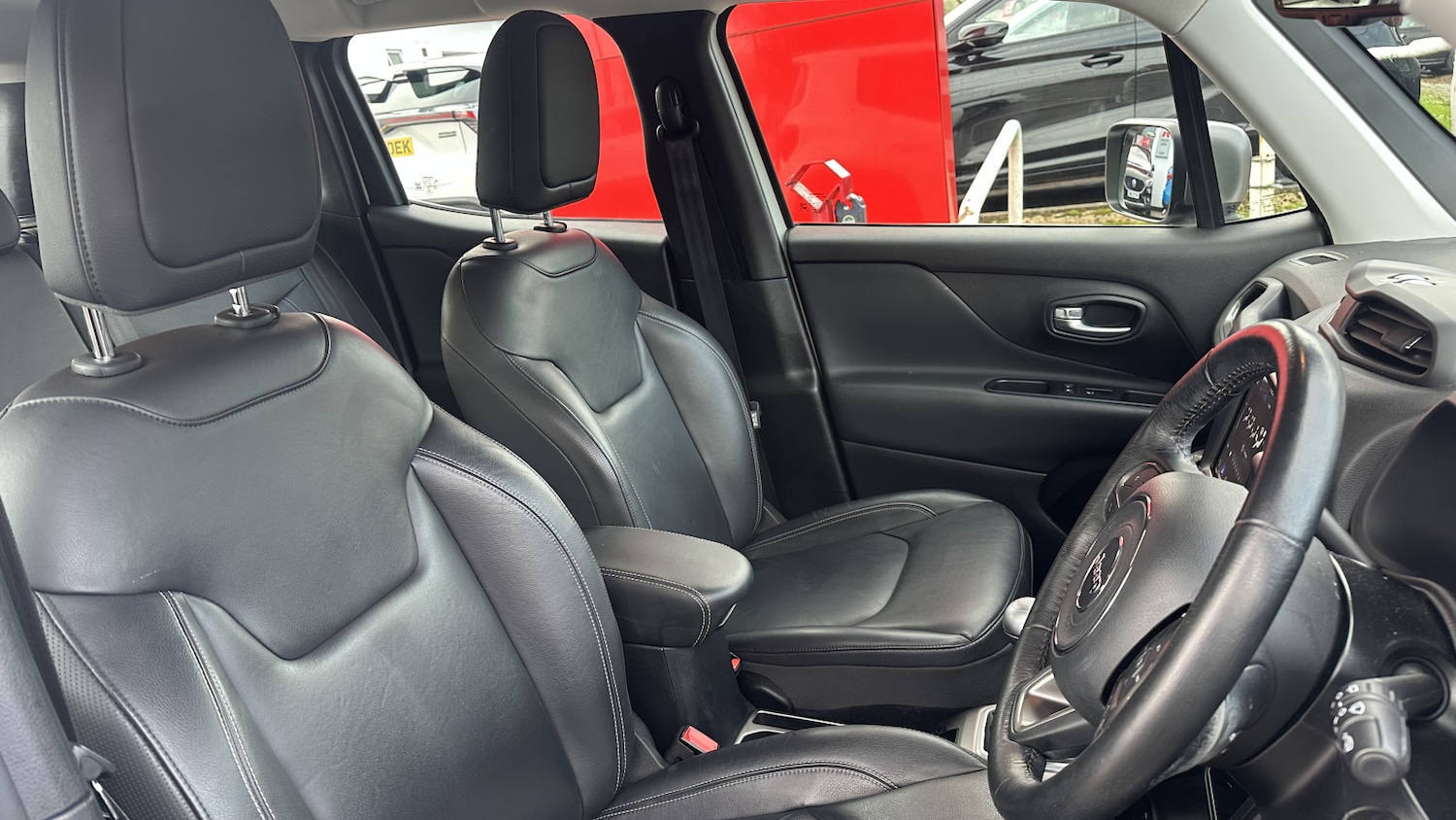 Used Jeep Renegade 2019 for sale - 76873977: Photo 16
