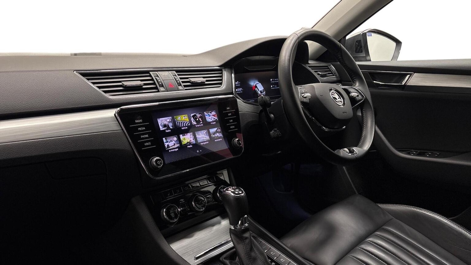 Used Skoda Superb 2021 for sale - 78038877: Photo 4