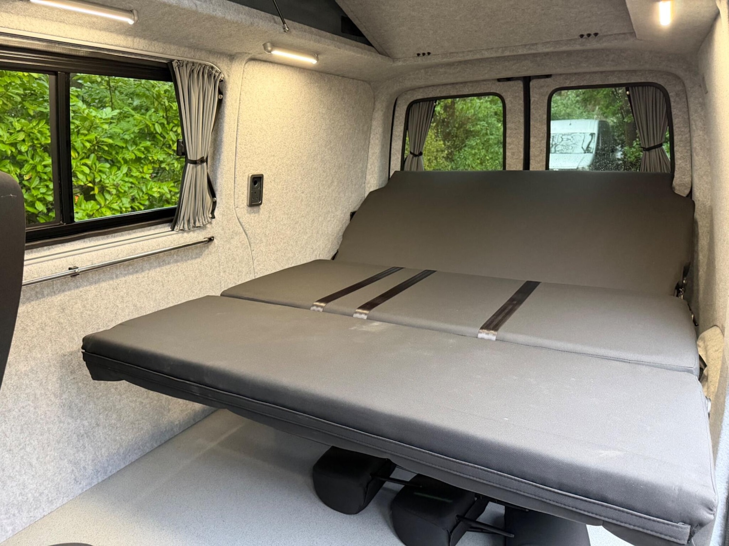 Used Volkswagen Transporter 2024 for sale - 77279468: Photo 24