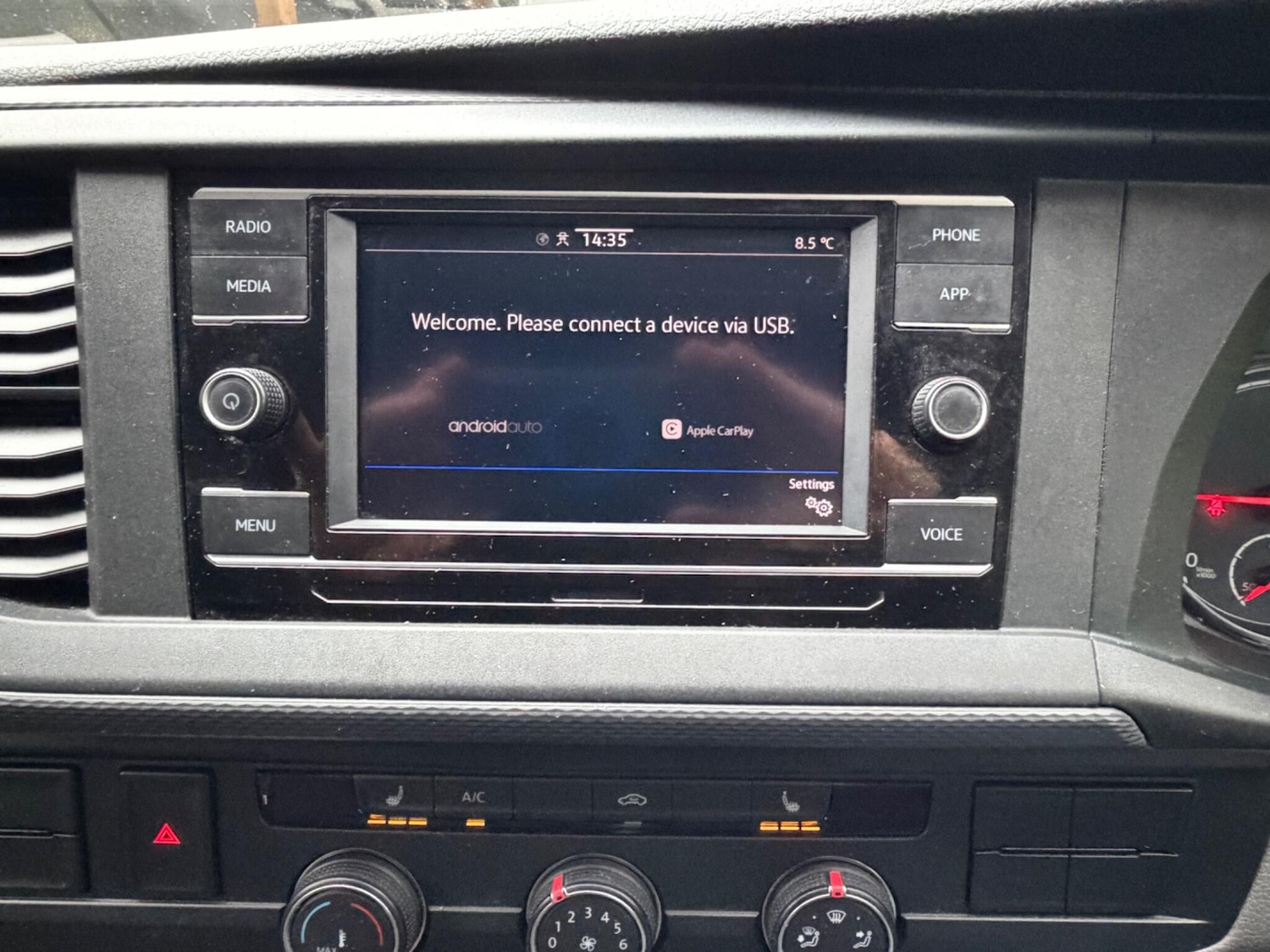 Used Volkswagen Transporter 2024 for sale - 77279468: Photo 33