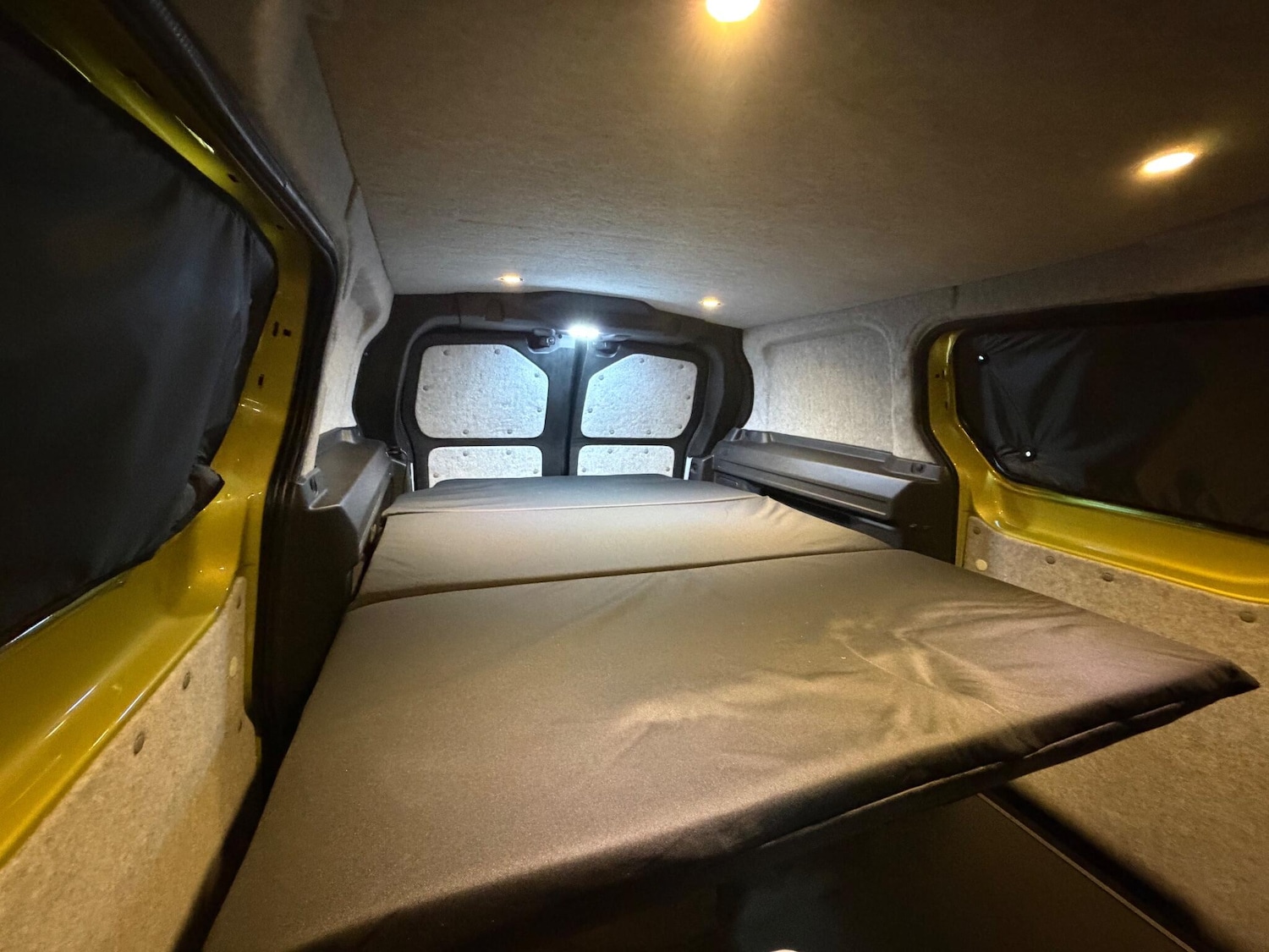 Used Volkswagen ID.Buzz 2023 for sale - 76778115: Photo 36