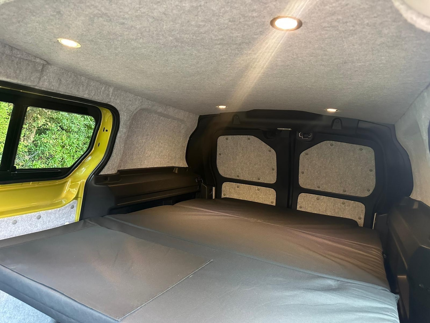 Used Volkswagen ID.Buzz 2023 for sale - 76778115: Photo 50