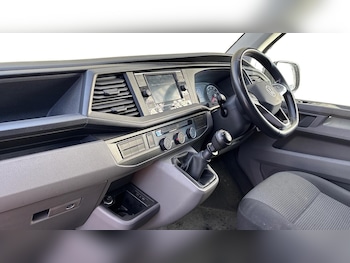 Used Volkswagen Transporter 2022 for sale - 76913265: Photo