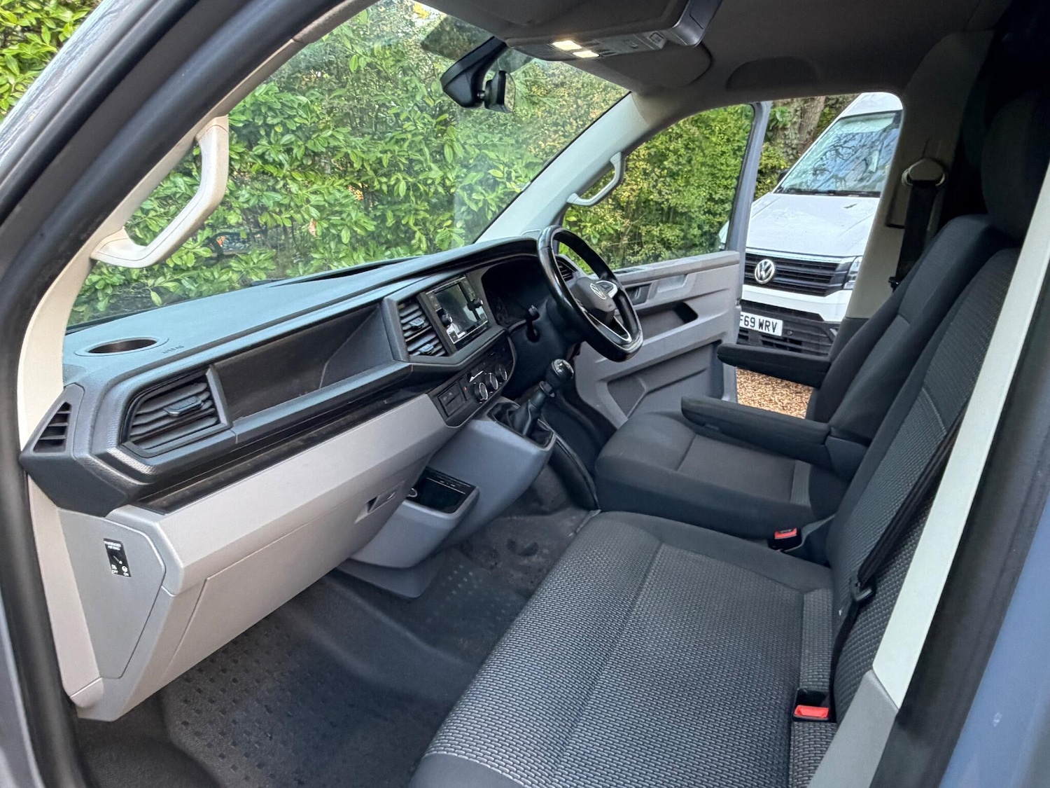 Used Volkswagen Transporter 2021 for sale - 76898696: Photo 10