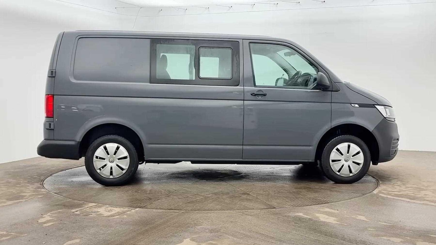 Used Volkswagen Transporter 2022 for sale - 77768966: Photo 3