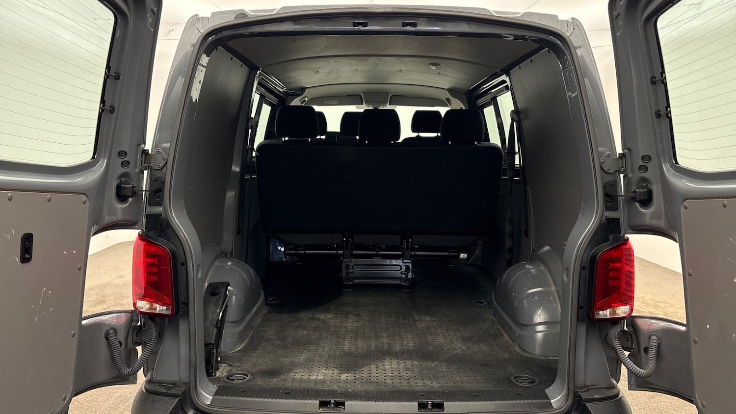 Used Volkswagen Transporter 2022 for sale - 77768966: Photo 7