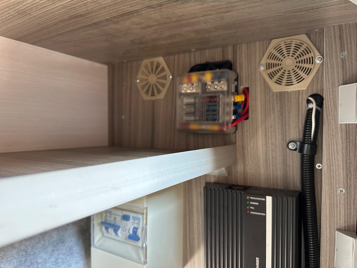 Used Volkswagen Campervan 2023 for sale - 76778118: Photo 27