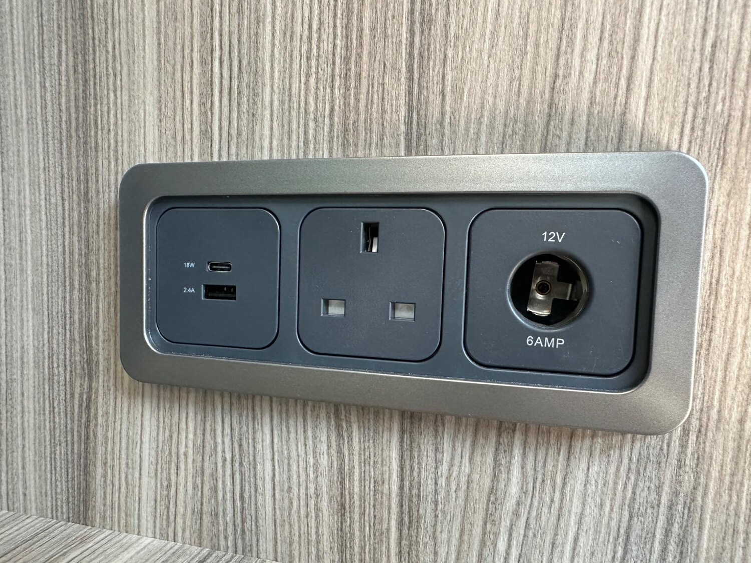 Used Volkswagen Campervan 2023 for sale - 76778118: Photo 28