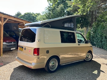 Used Volkswagen Campervan 2023 for sale - 76778118: Photo