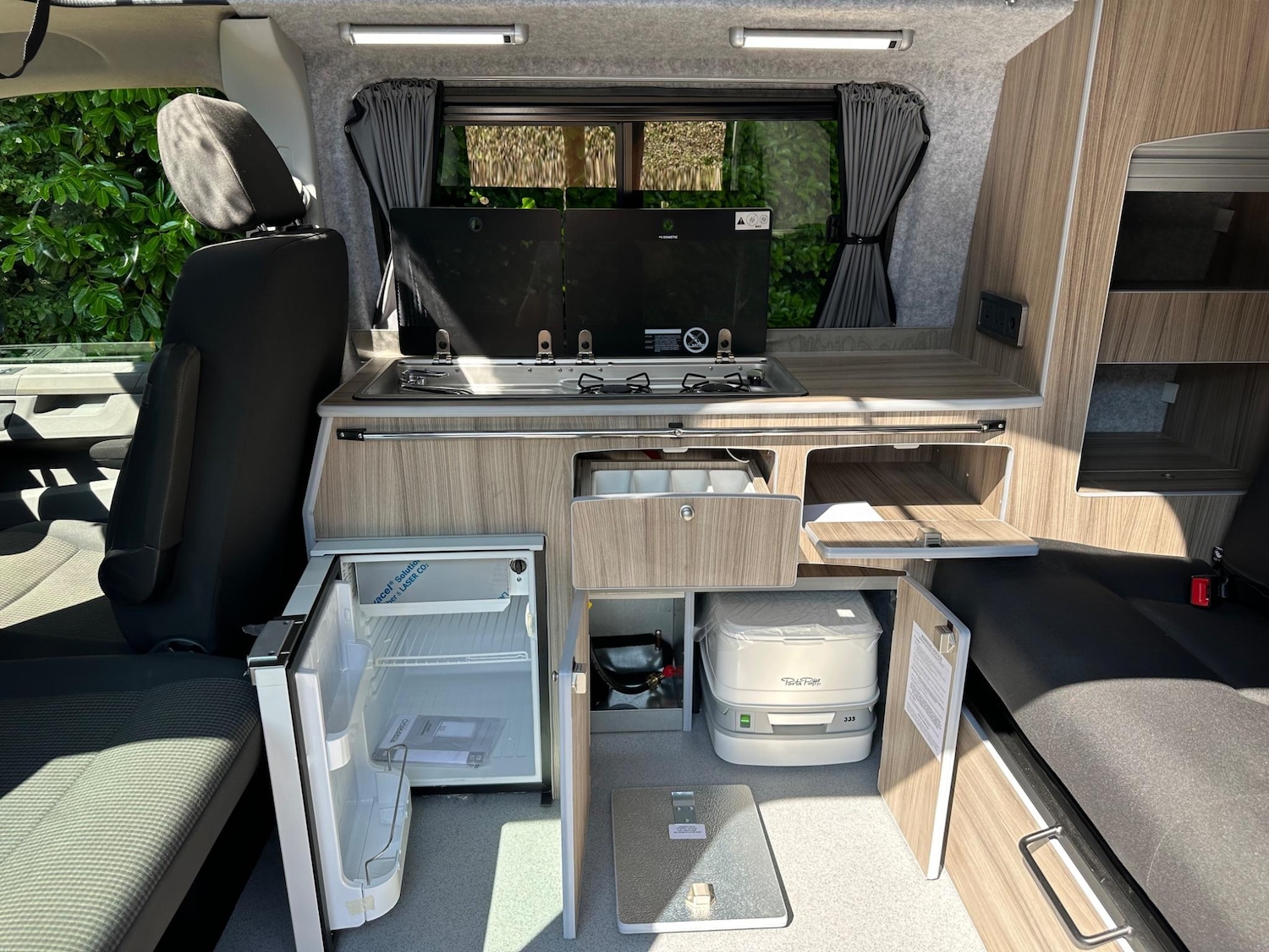 Used Volkswagen Campervan 2023 for sale - 76778118: Photo 9