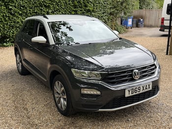 Used Volkswagen T-Roc 2019 for sale - 79656464: Photo