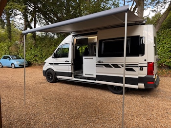 Used Volkswagen Crafter 2023 for sale - 76778119: Photo