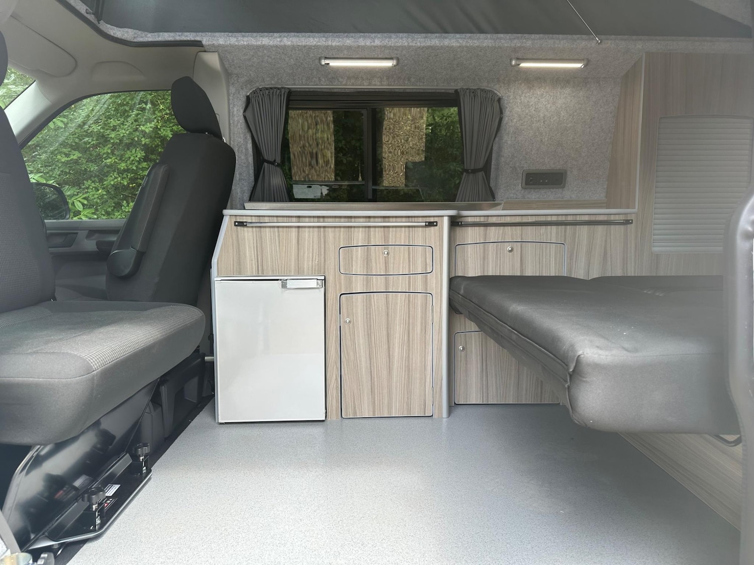 Used Volkswagen Campervan 2023 for sale - 76778116: Photo 21