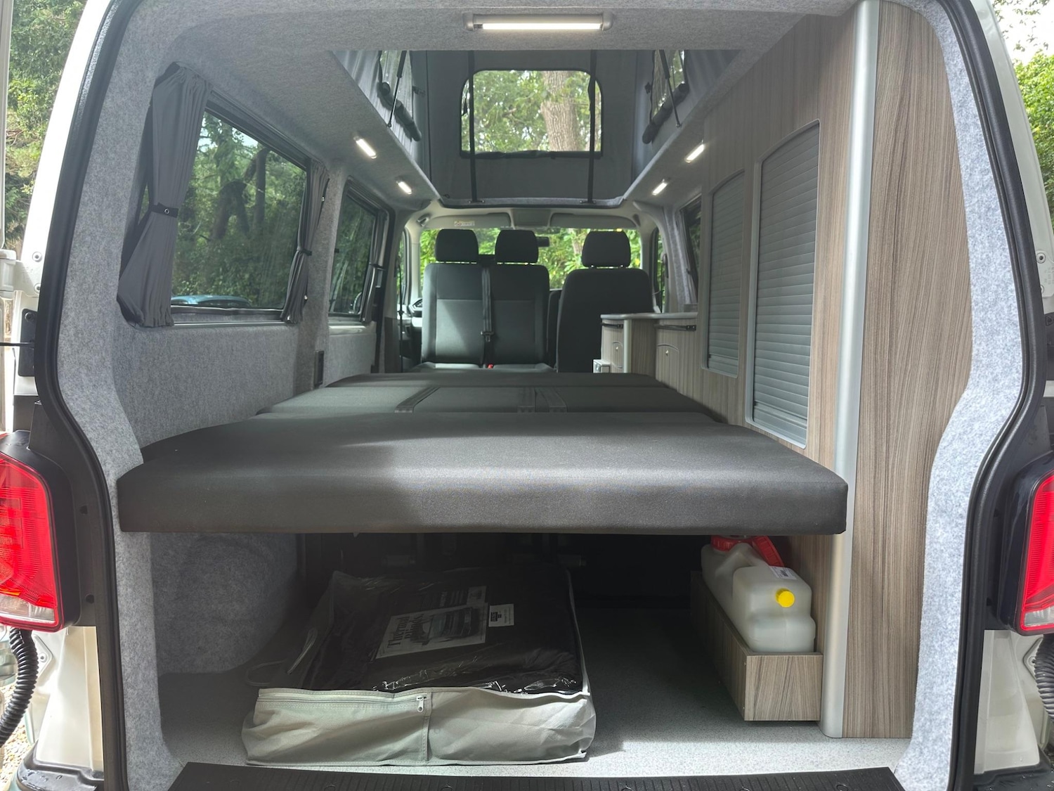 Used Volkswagen Campervan 2023 for sale - 76778116: Photo 24